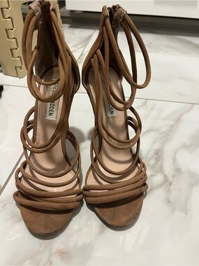 Steve Madden Brown Strappy Wrap Heel Sandals